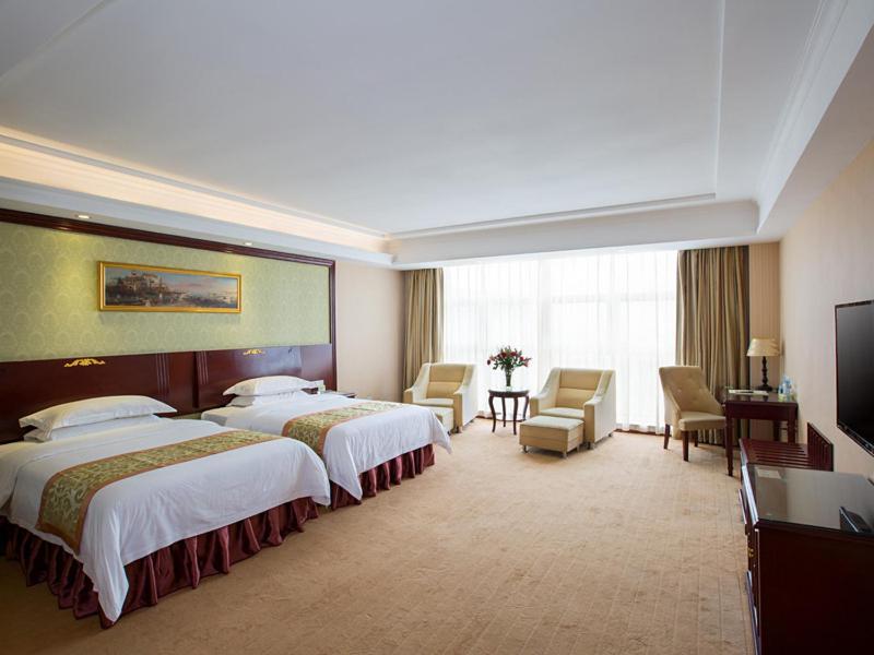 Vienna Hotel Heyuan High-Tech Yi Road Exterior foto